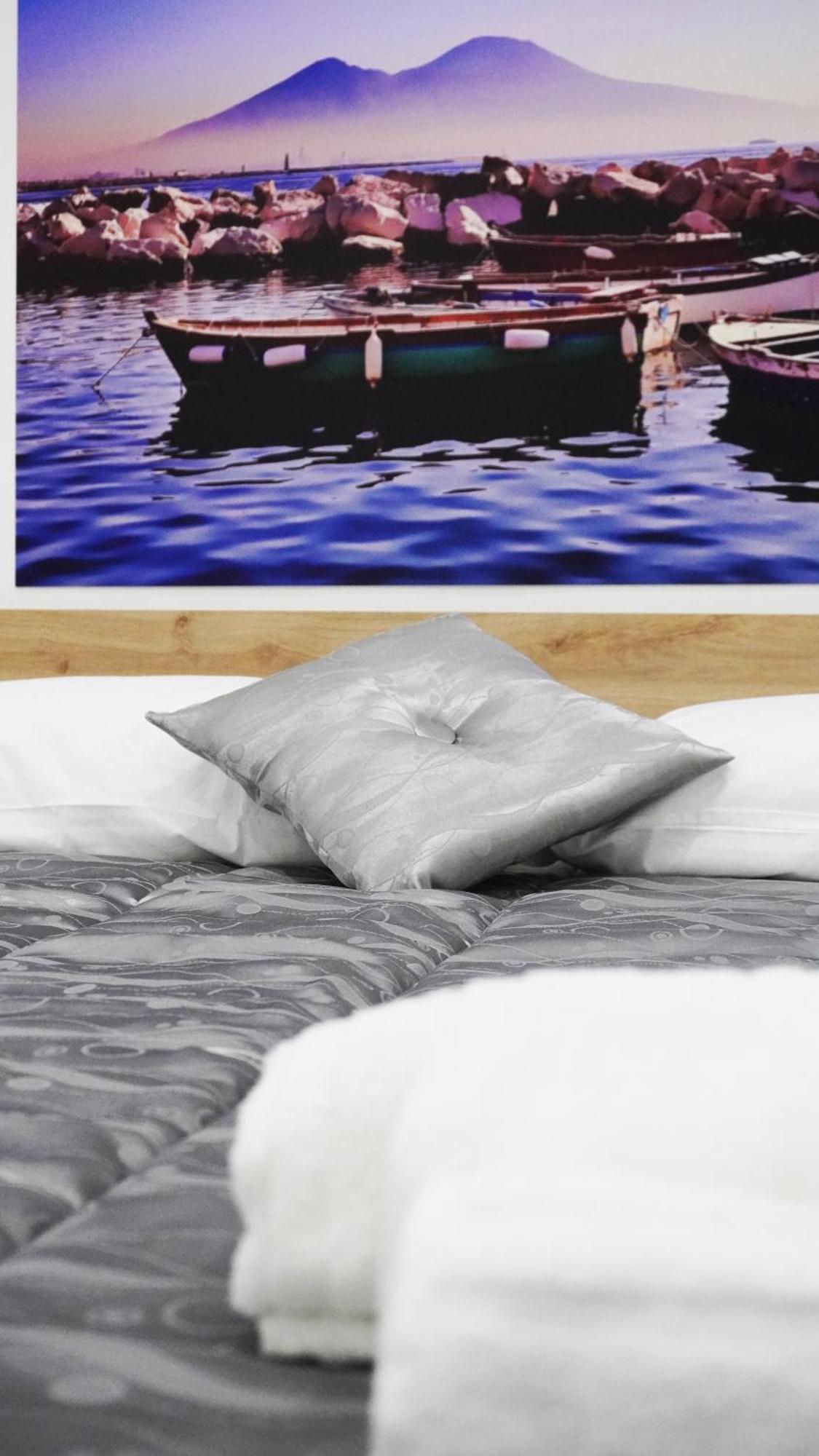 Da Tonino Luxury Apartments เนเปิลส์ ภายนอก รูปภาพ